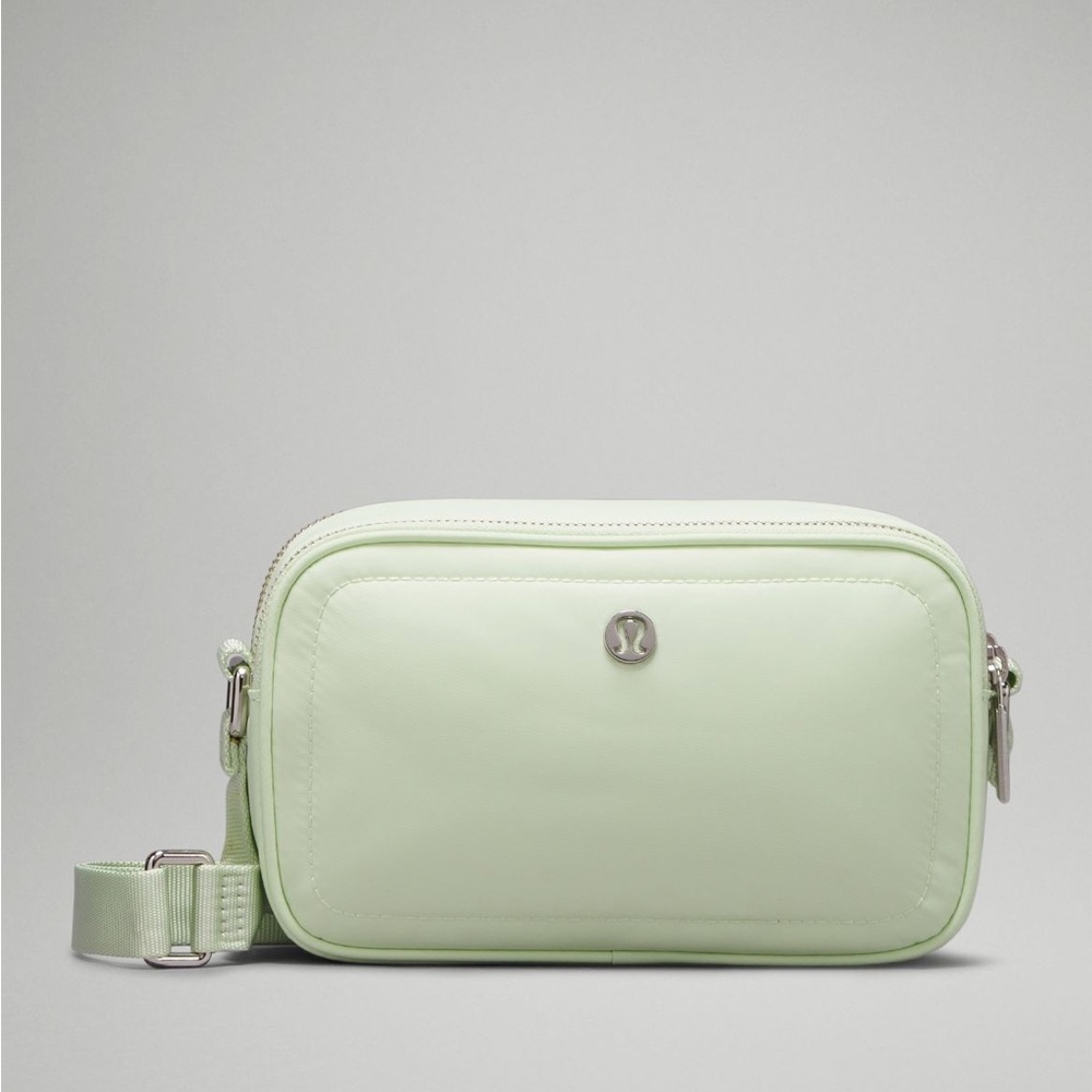 Crossbody camera bag 2L